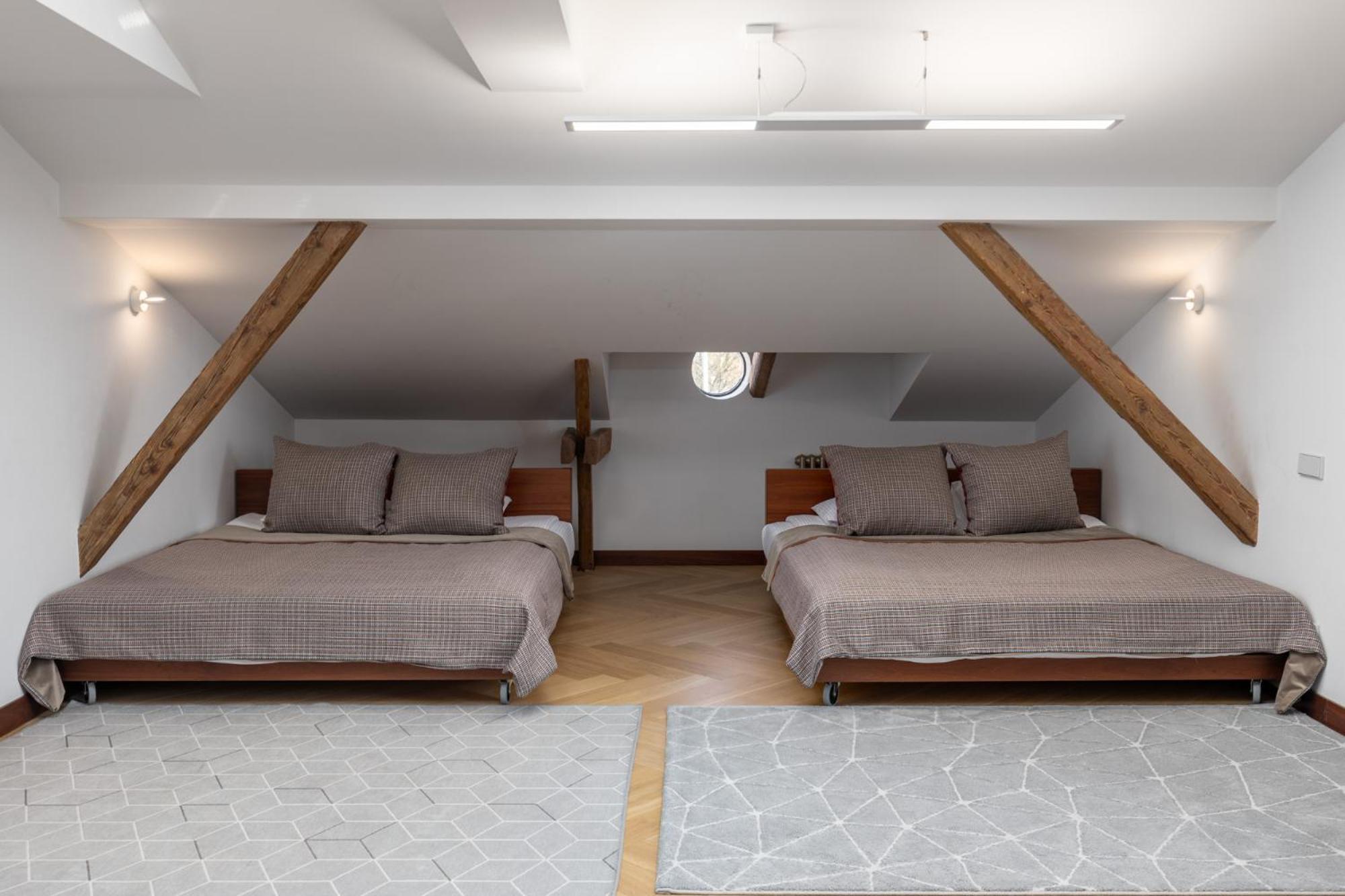 Roze Brivzemnieka Apartments Liepāja Esterno foto