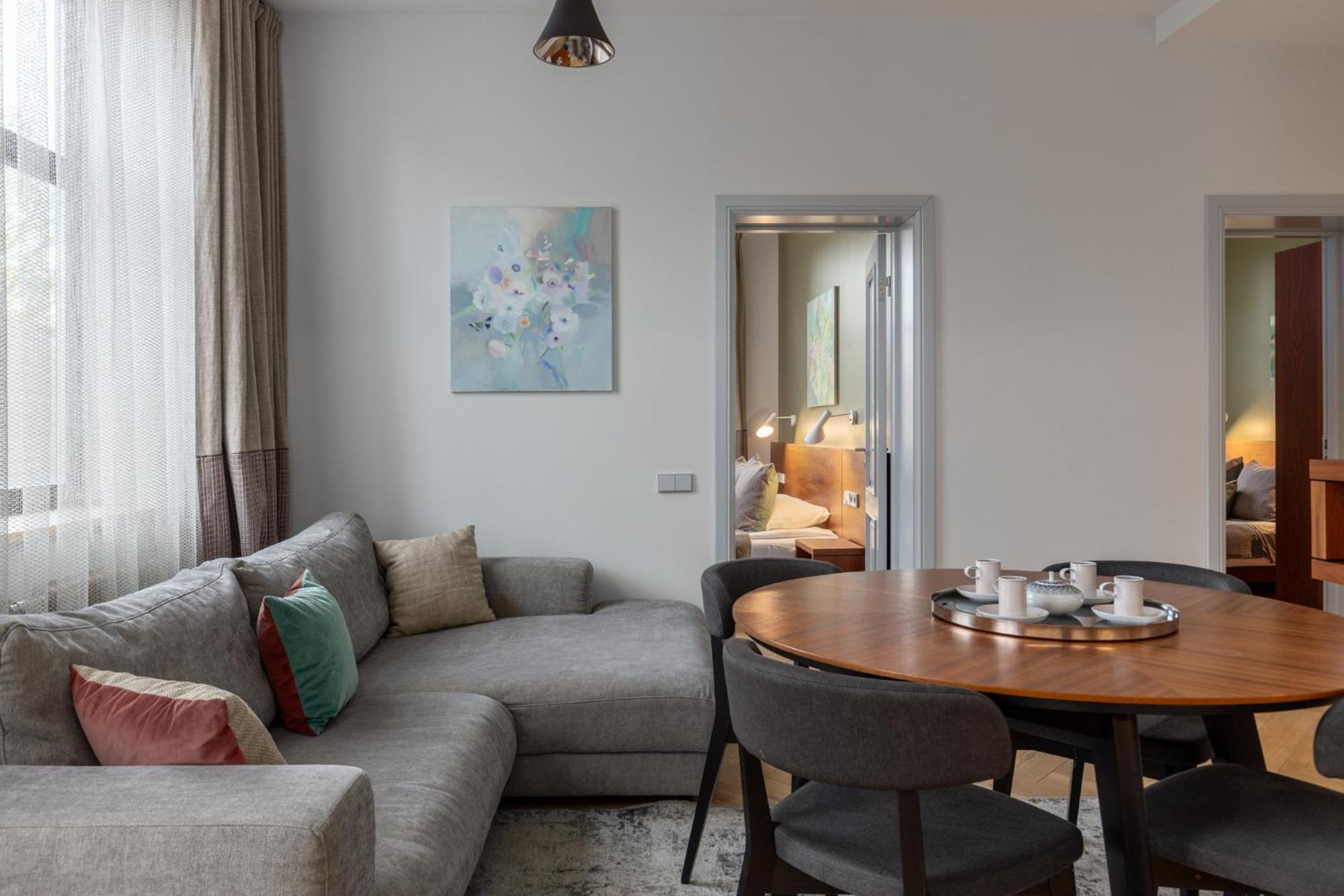 Roze Brivzemnieka Apartments Liepāja Esterno foto